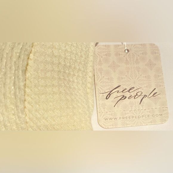 🛍️Free People Women’s Mikah layering cuff combo Top Size :Small Long Sleeve 💥 - Picture 5 of 9